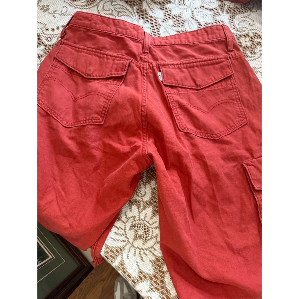 Levis Mens Red Cotton Cargo Shorts Size 32 6-Pocket Outdoor Casual